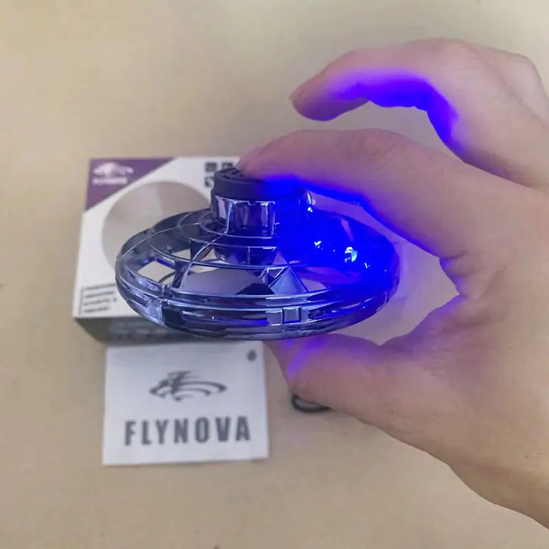 Flying UFO Spinner